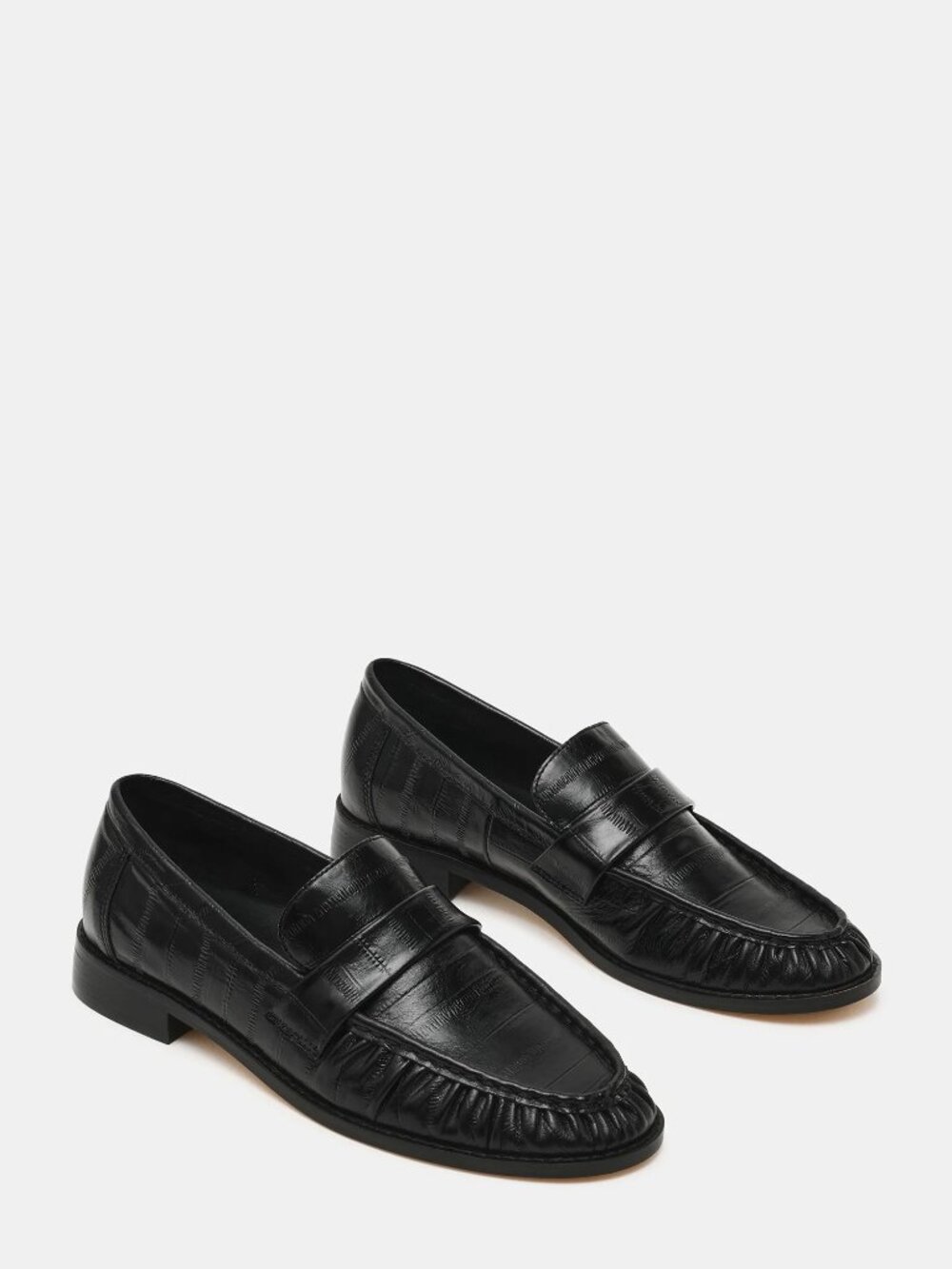 Steve Madden Ronie Loafer in Black Eel